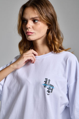 beyaz kadin p.a. graphic tee passion athletics