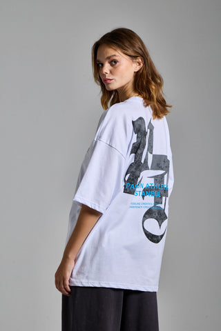 beyaz kadin p.a. graphic tee passion athletics